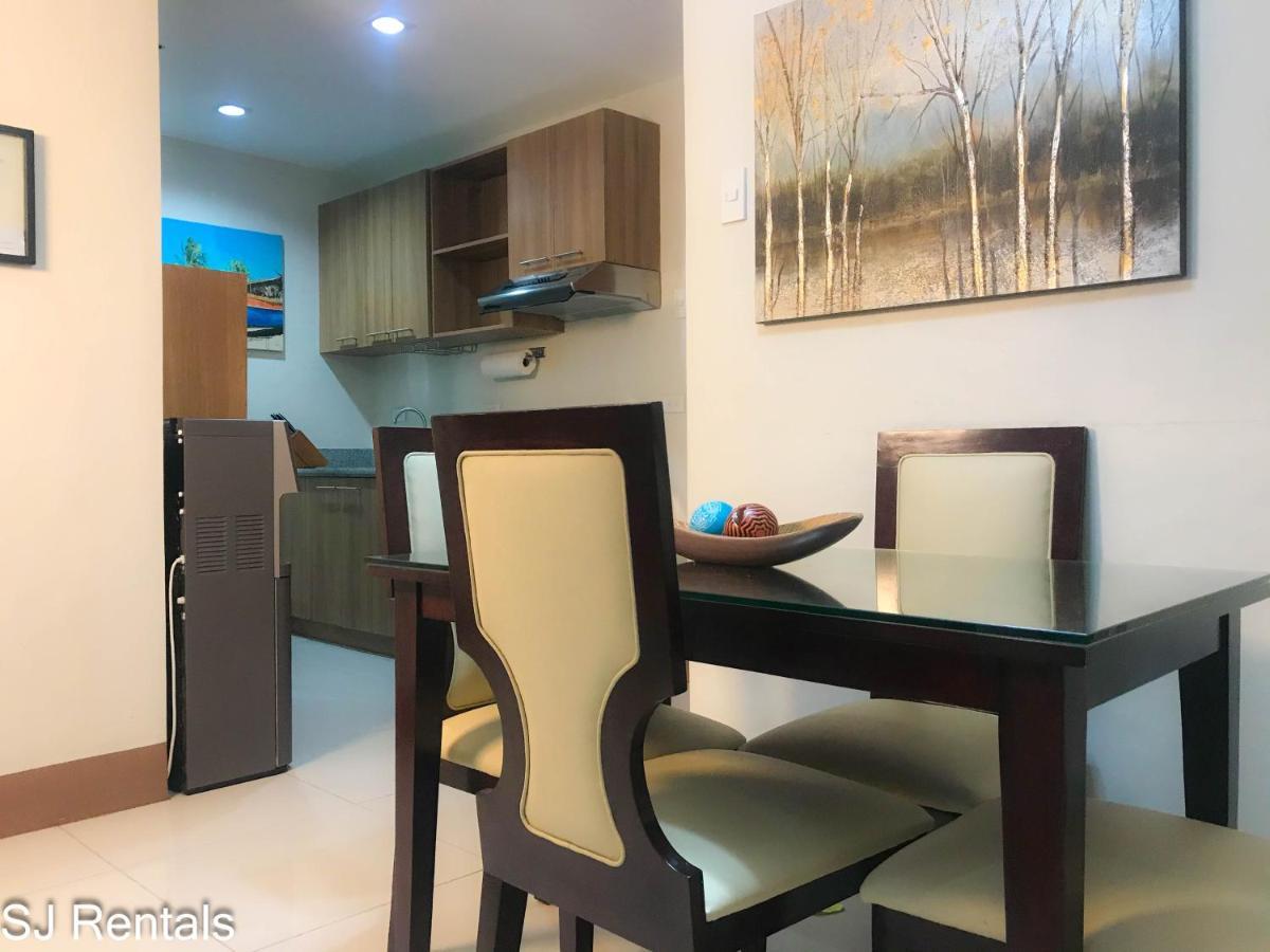 2 Bedroom Condo @ Midpoint Residences W/ City View Mandaue Esterno foto