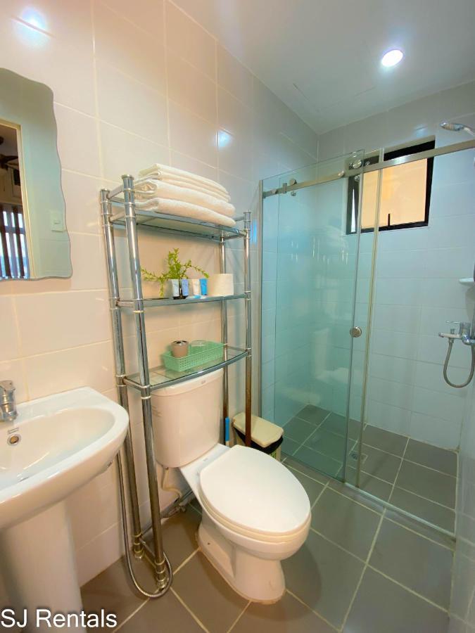 2 Bedroom Condo @ Midpoint Residences W/ City View Mandaue Esterno foto