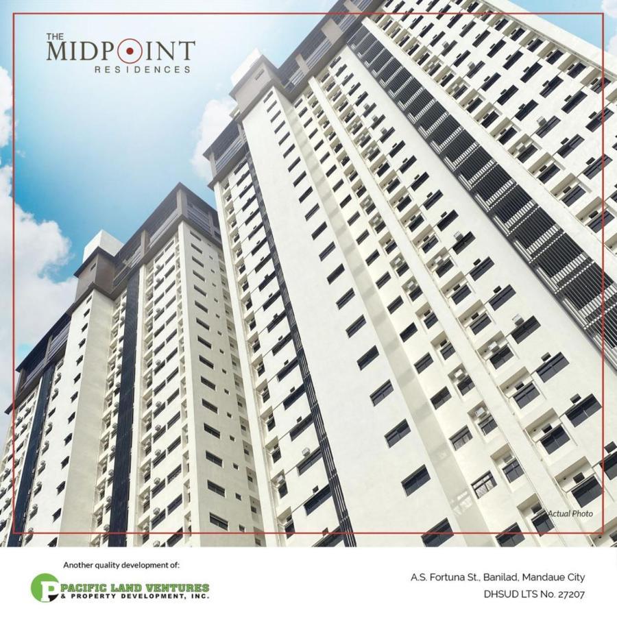 2 Bedroom Condo @ Midpoint Residences W/ City View Mandaue Esterno foto